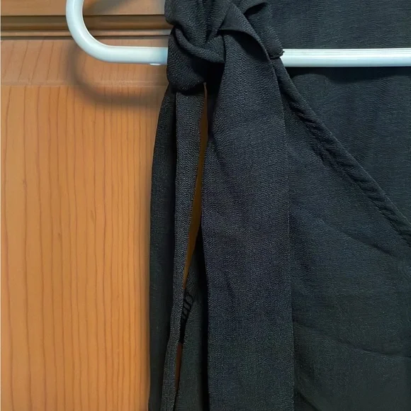 Riley & Rae XS Top - Picture 6 of 8